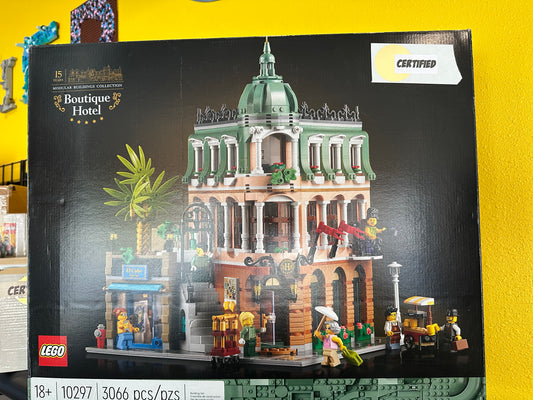 LEGO 10297 Boutique Hotel - Certified