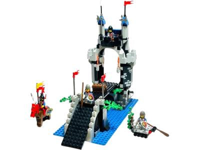 LEGO 6078 Royal Drawbridge - Certified