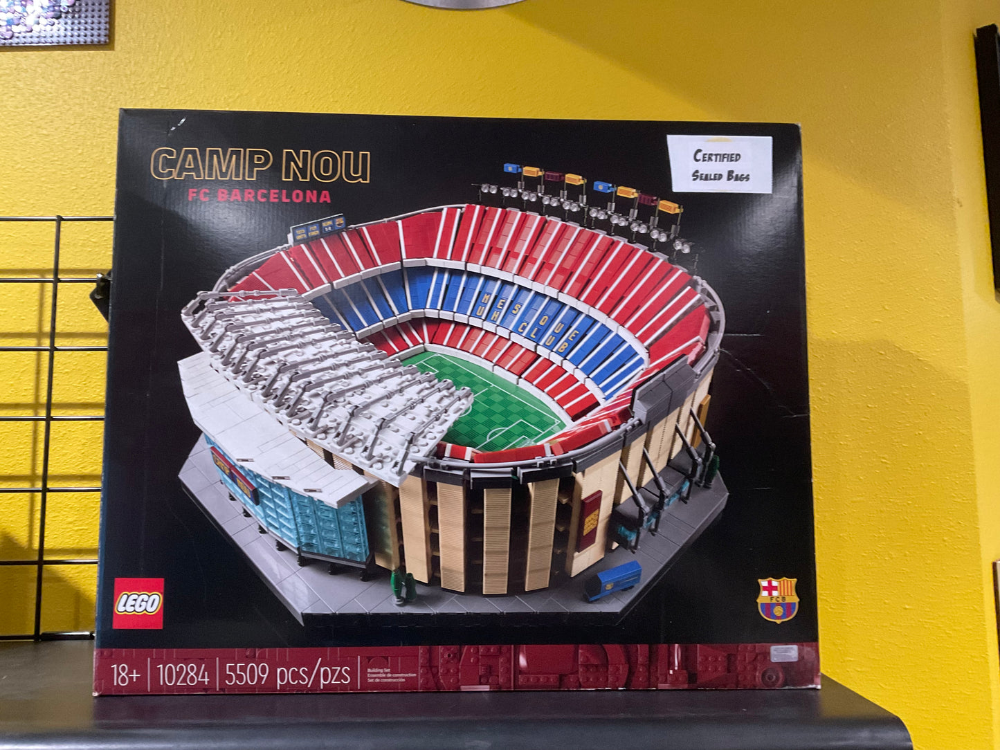 LEGO 10284 Camp Nou - FC Barcelona - Certified