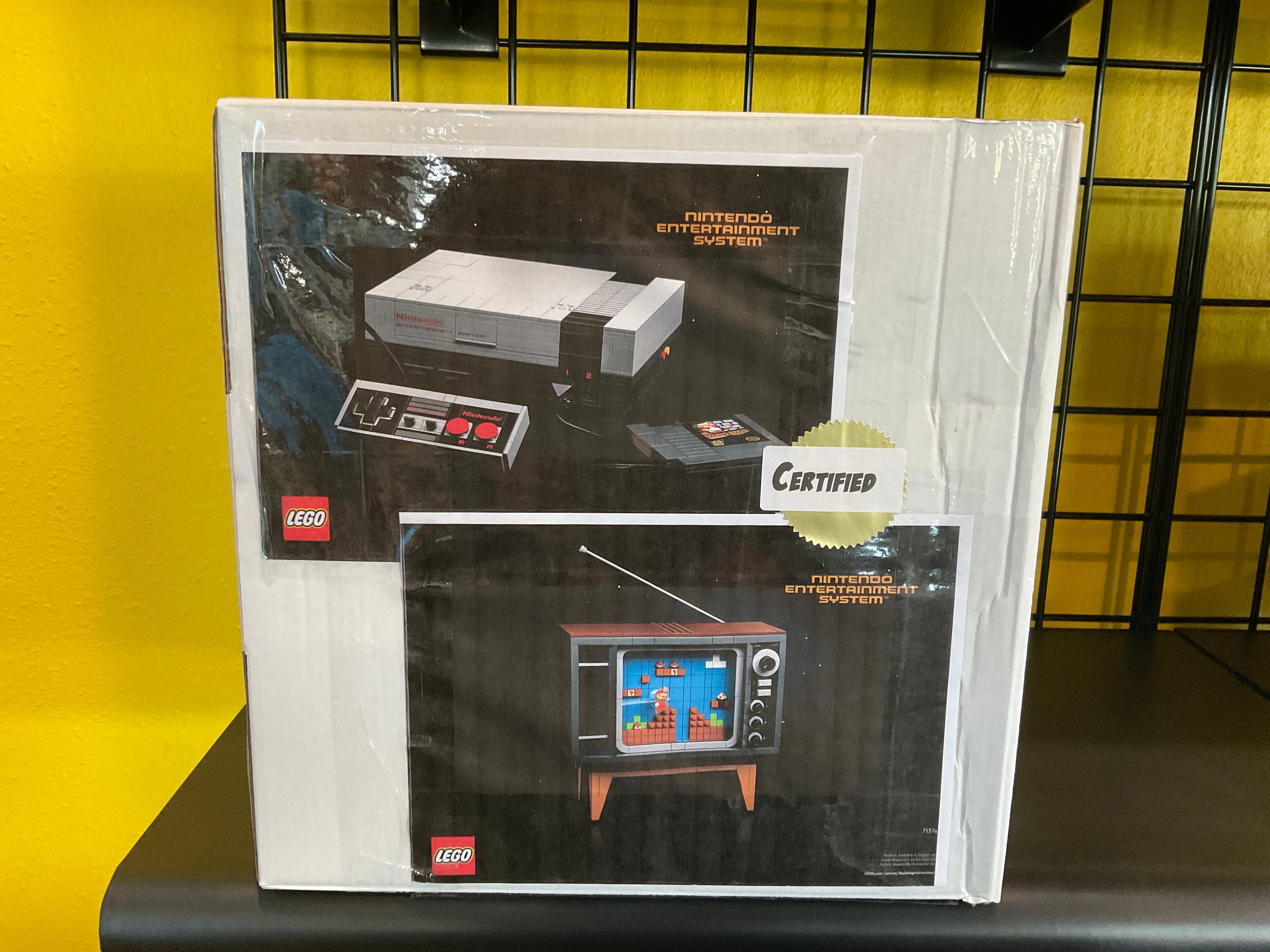 Super Mario Nintendo Entertainment Center - Certified 