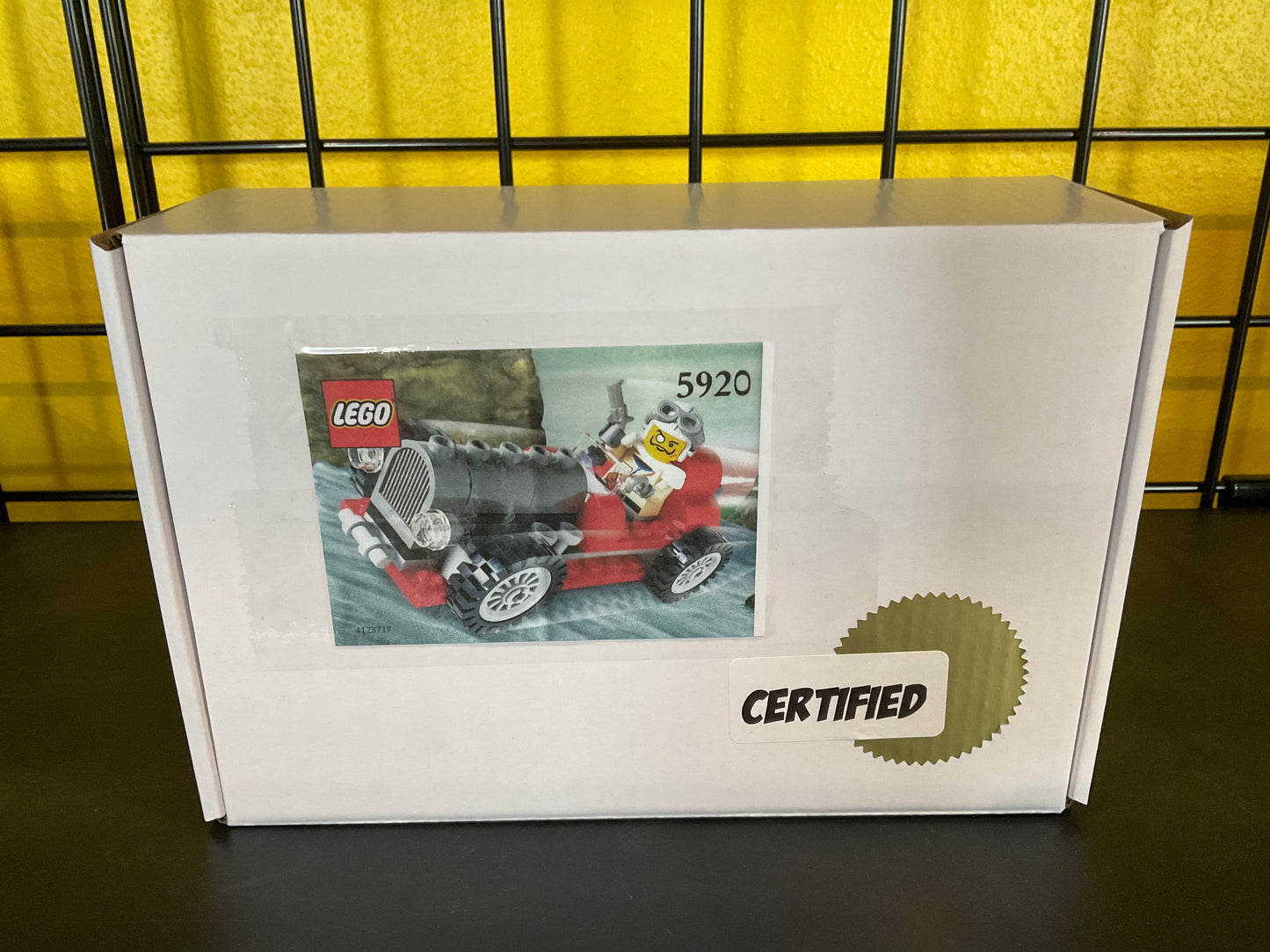 Adventurers Dino Island Racer - Certified