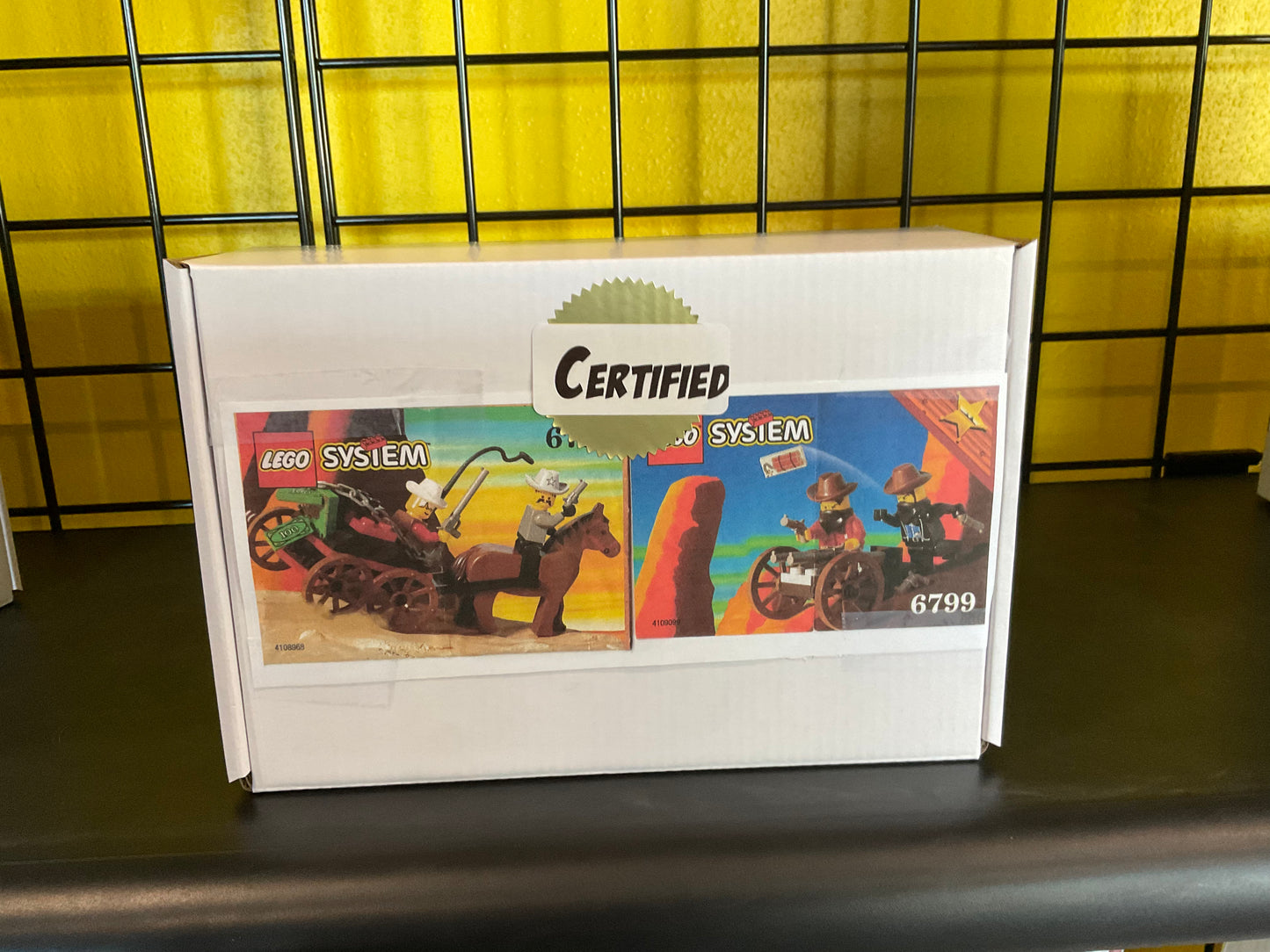 Western Cowboys Showdown Canyon - Certified