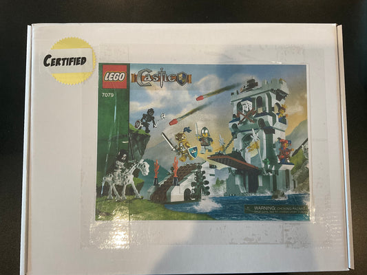 LEGO 7079 Drawbridge Defense - Certified