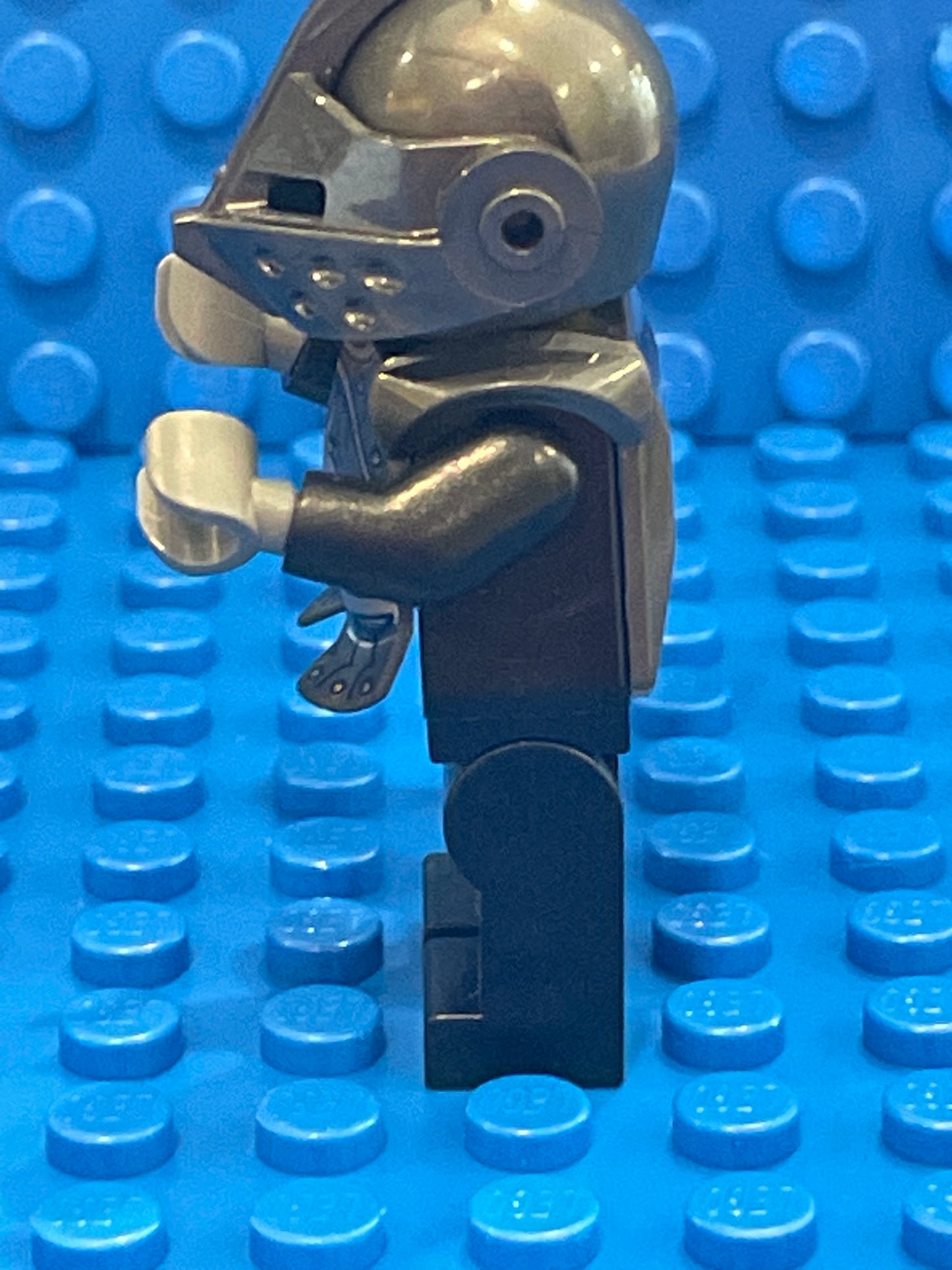 The LEGO Castle Dragon Knight Soldier minifig