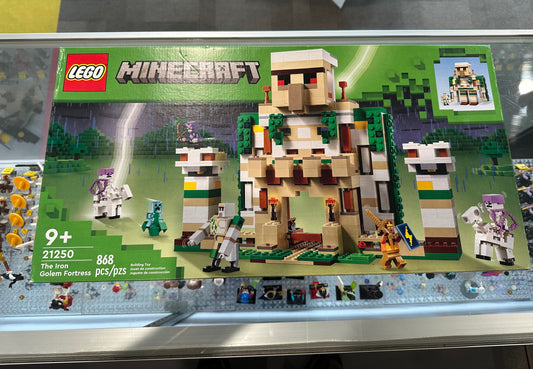 LEGO 21250 The Iron Golem Fortress - Certified
