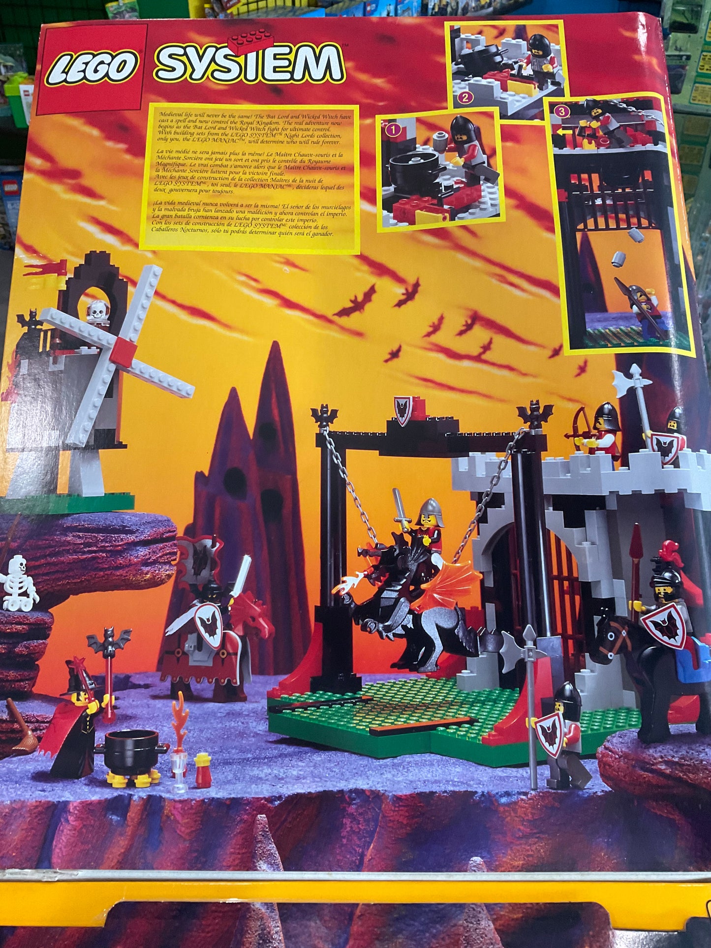 LEGO 6097 Night Lord's Castle - Retired