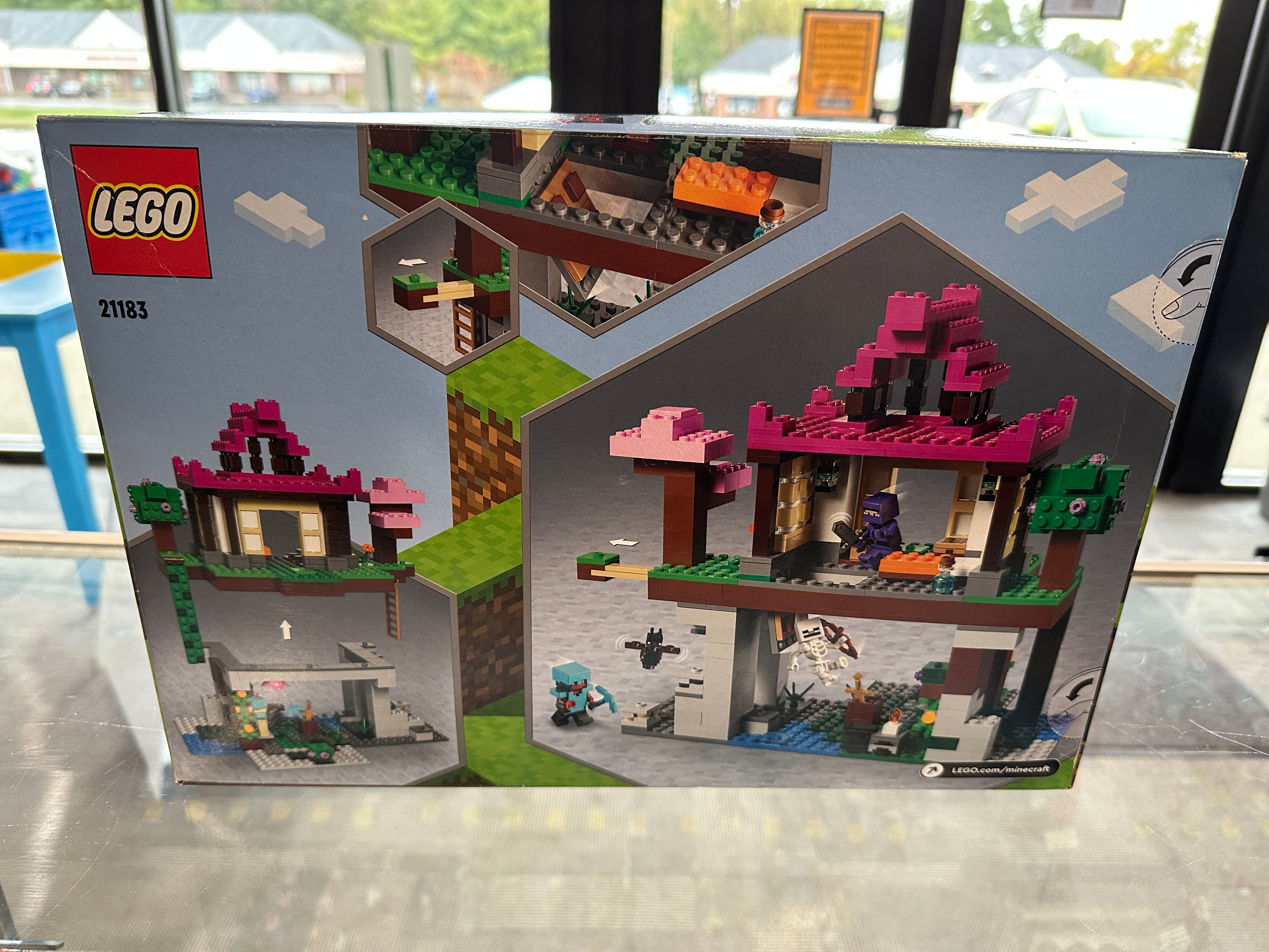 アケ LEGO 21183 The Training Grounds - Retired – bricksandminfigsmetroeast