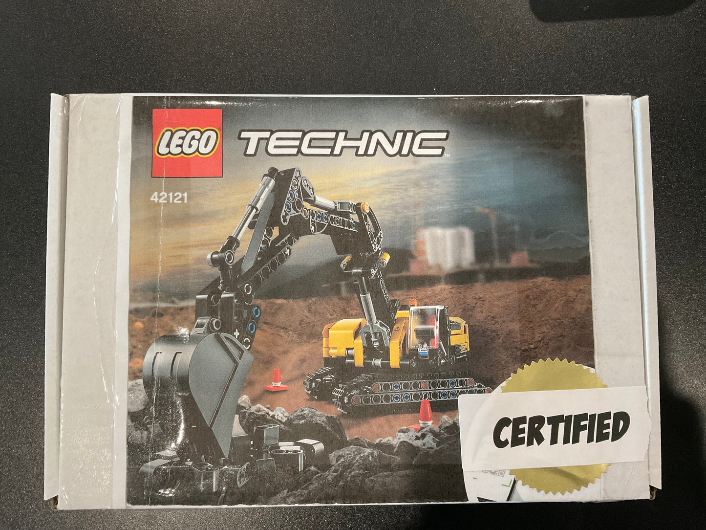 LEGO Technic Heavy Duty Excavator - Certified