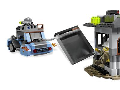 LEGO 9466 The Crazy Scientist & His Monster