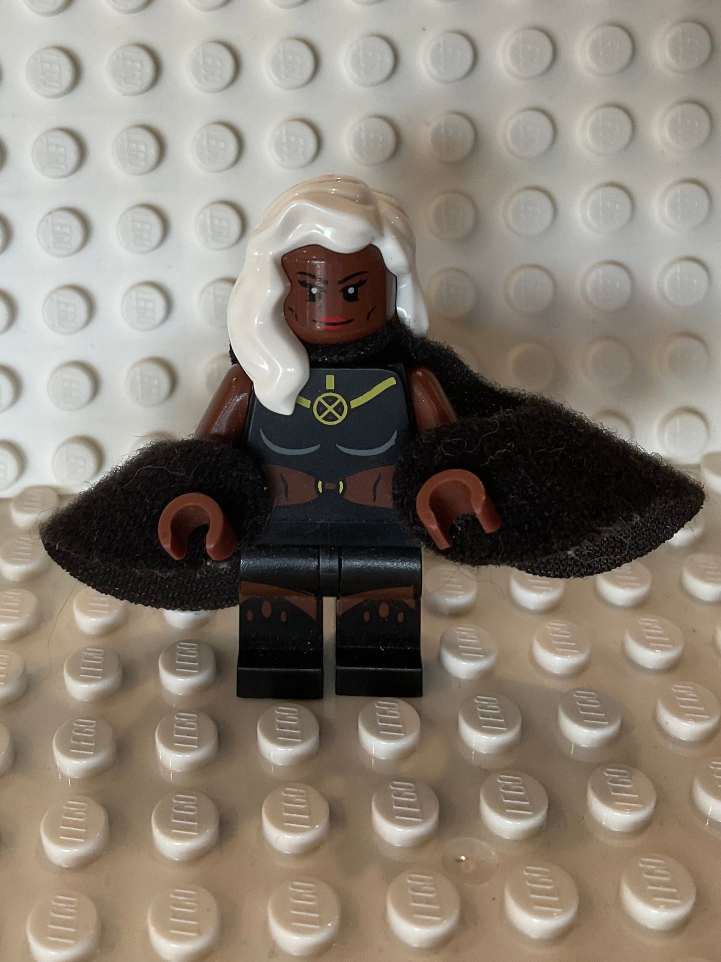sh116 LEGO Marvel Super Heroes Storm minifigure