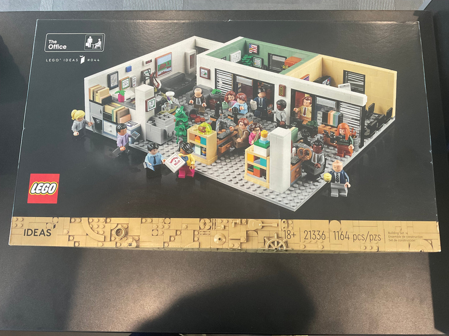 LEGO 21336 The Office - Retired