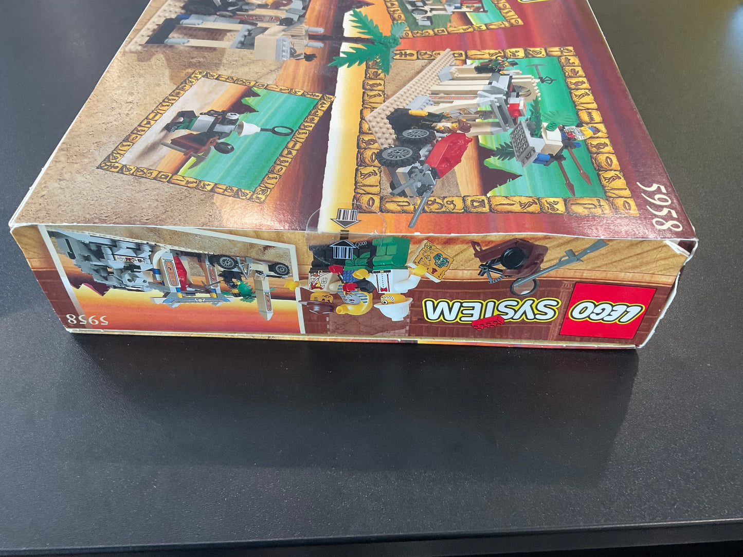 LEGO 5958 Adventurer's Mummy's Tomb - Retired