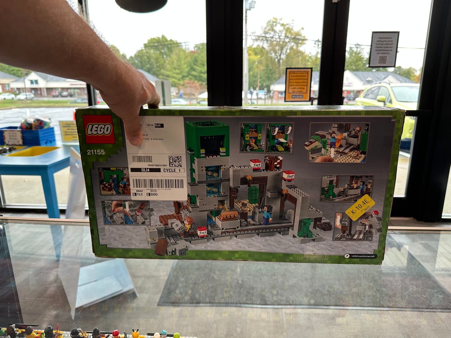 LEGO 21155 The Creeper Mine - Retired