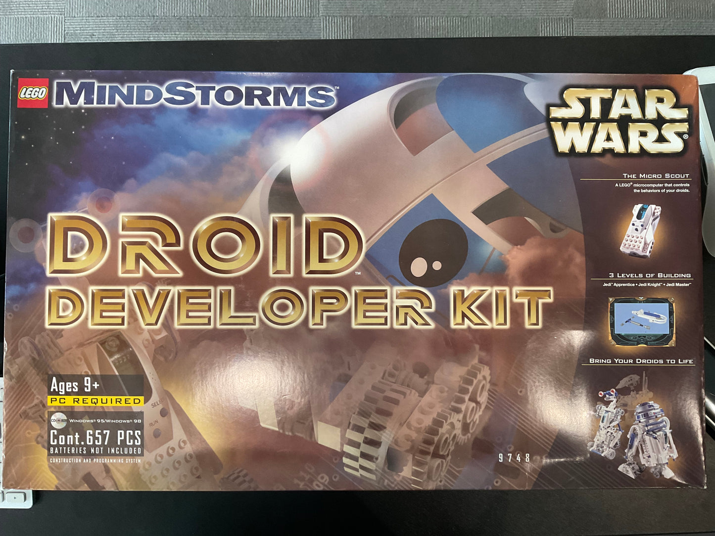LEGO 9748 Droid Developer Kit - Retired