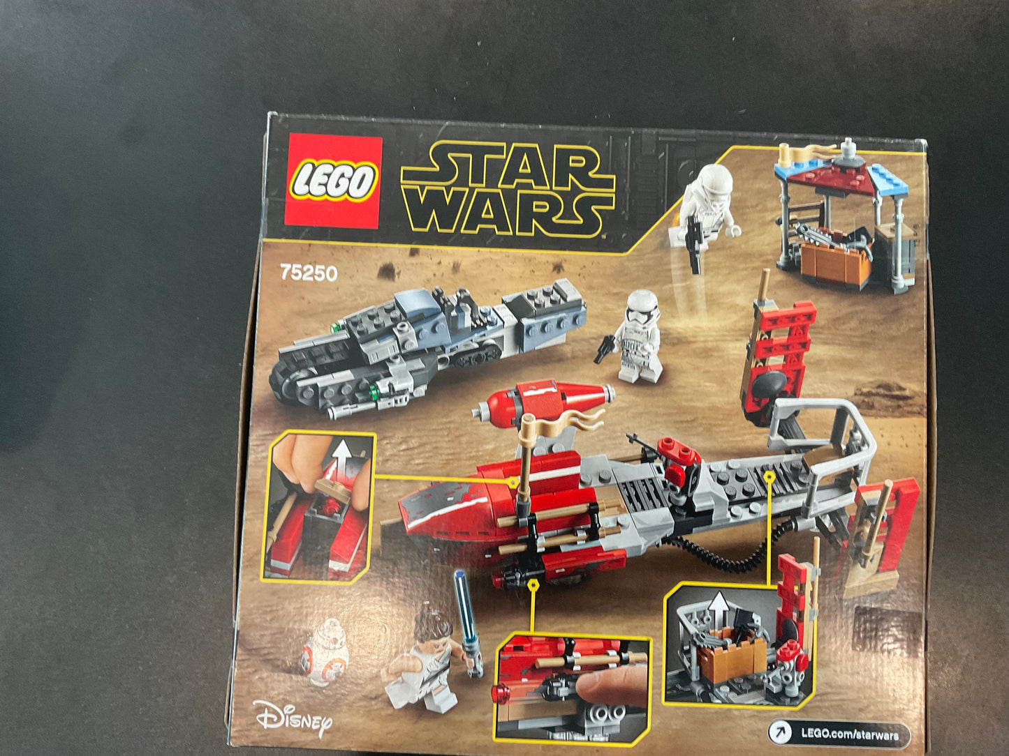 LEGO 75250 Pasaana Speeder Chase - Retired