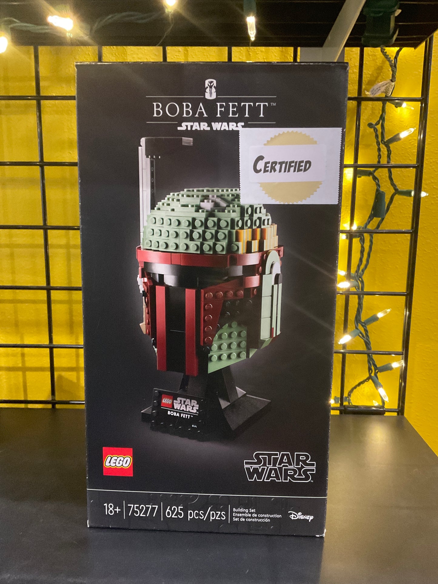 LEGO 75277 Star Wars Helmet Collection Boba Fett - Certified