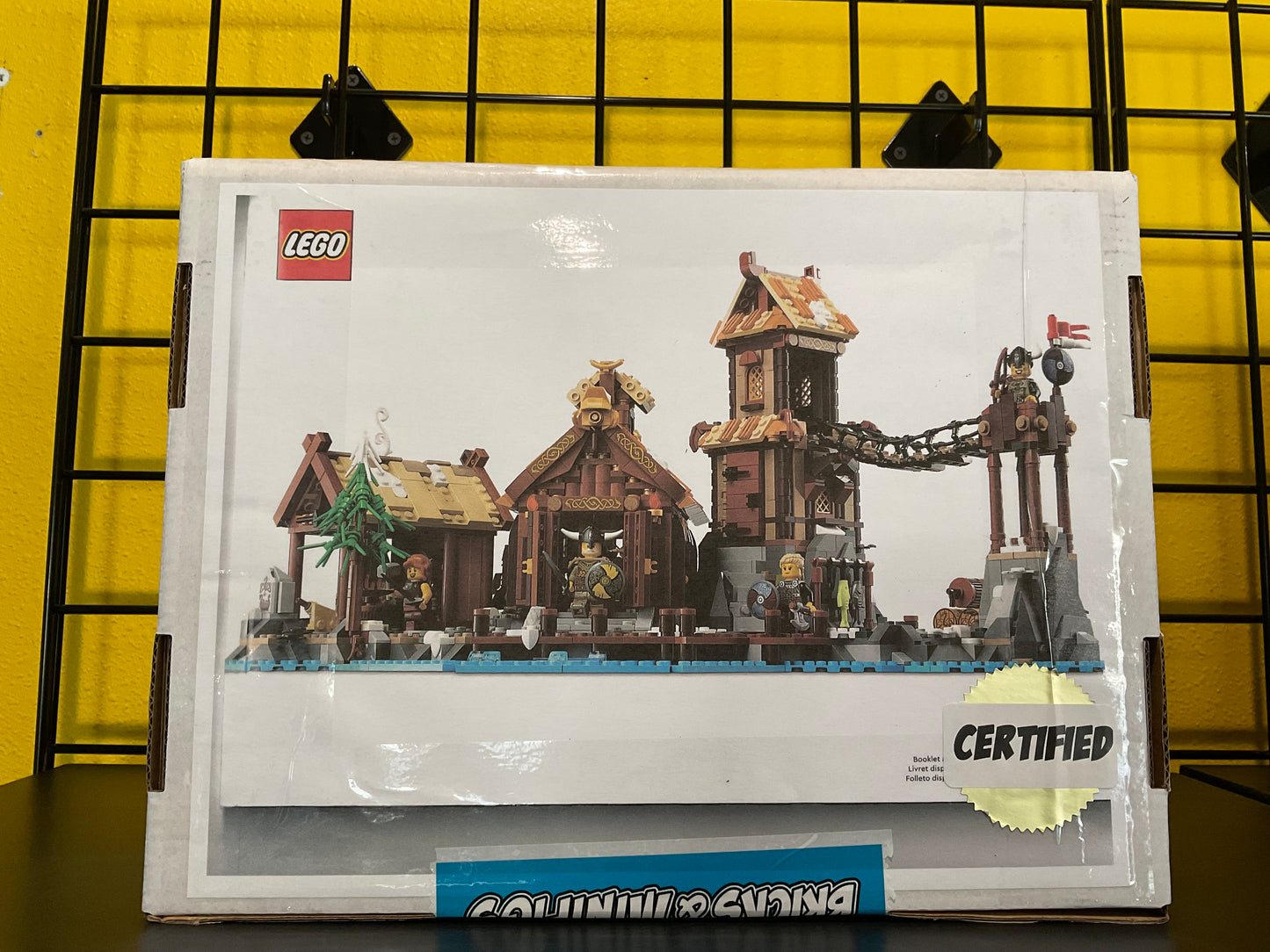 LEGO 21343 Viking Village - Certified