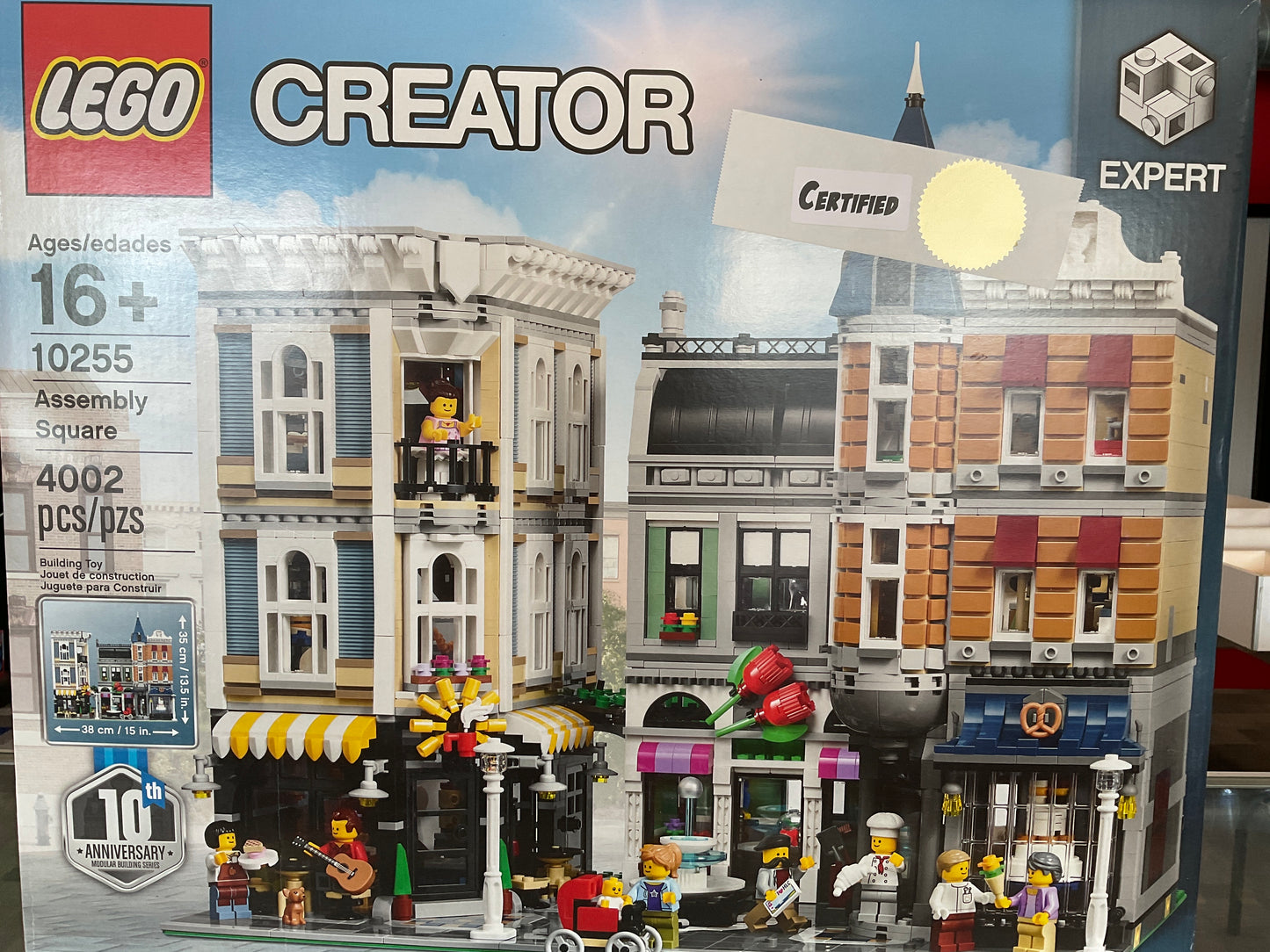 LEGO 10255 Assembly Square - Certified