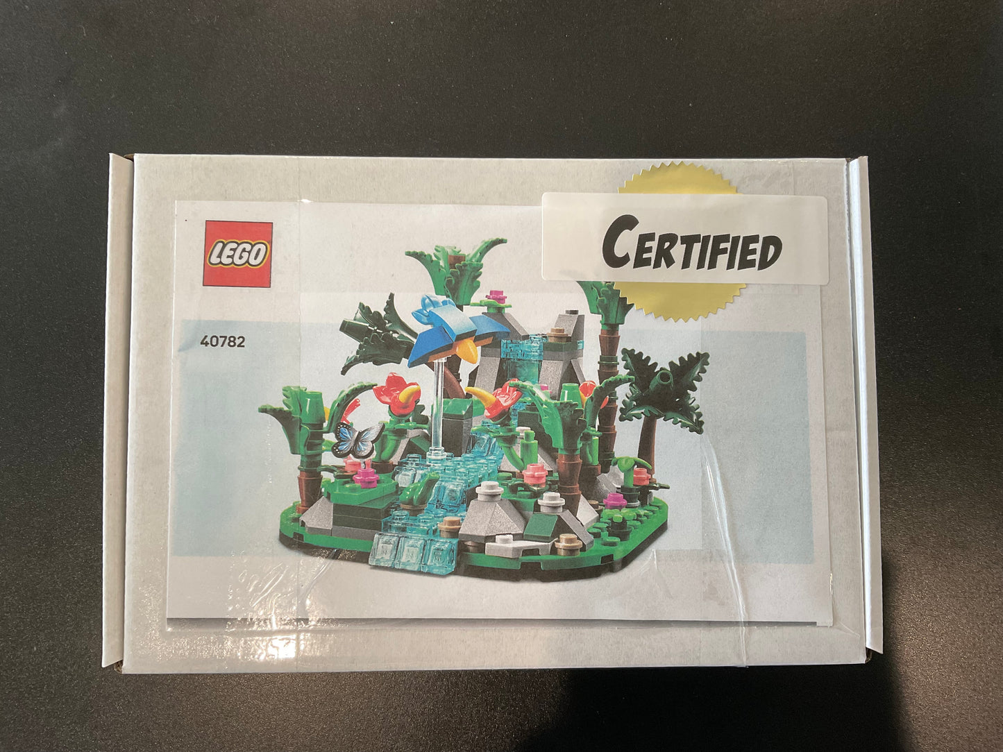 LEGO 40782 Tropical Rainforest Diorama - Certified