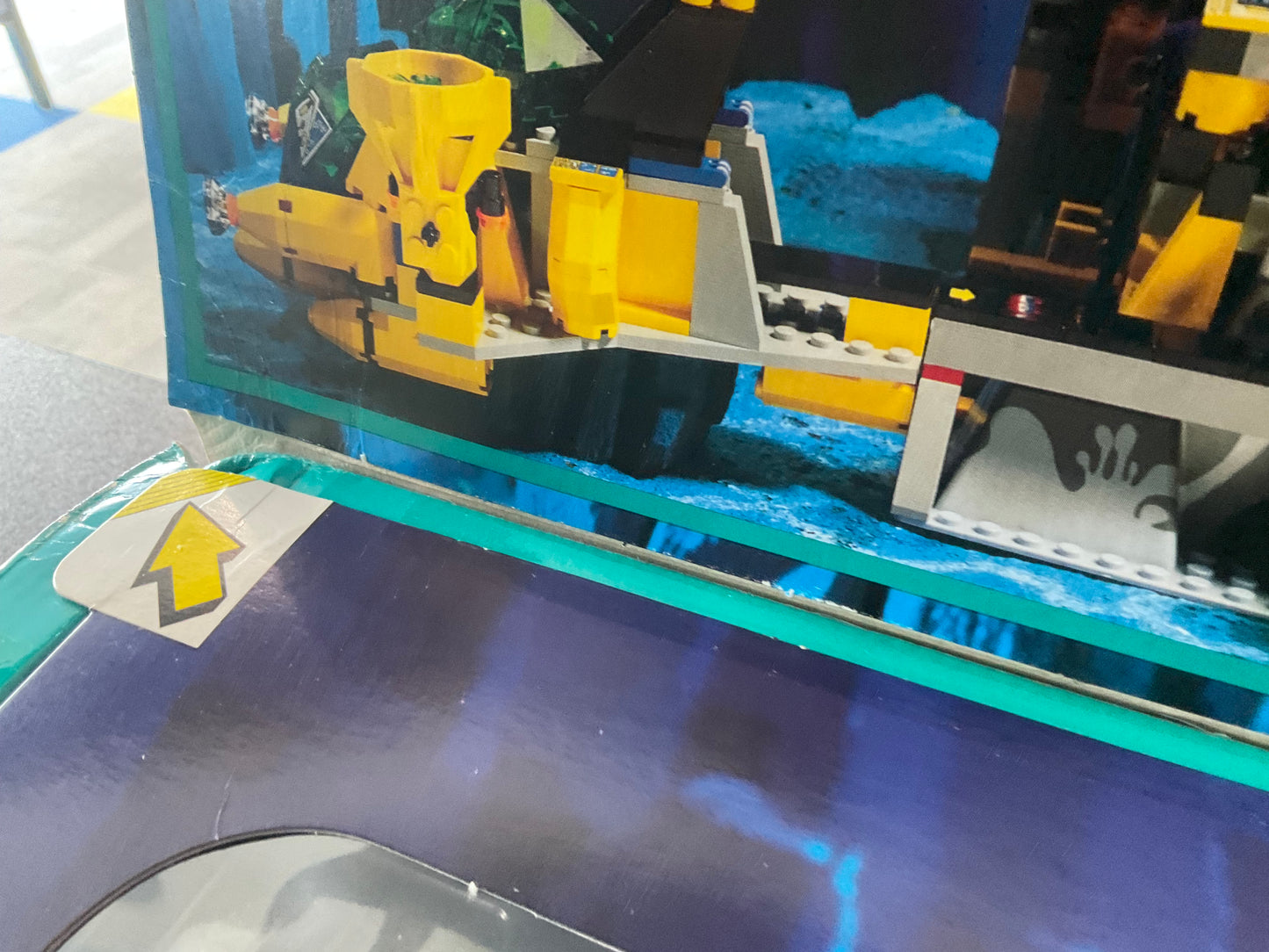 LEGO 6199 Hydro Crystallisation Station - Retired