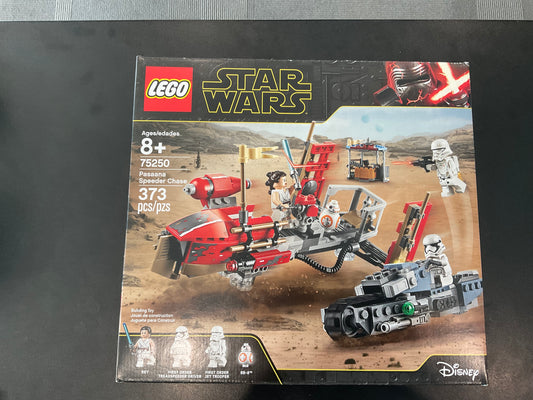 LEGO 75250 Pasaana Speeder Chase - Retired