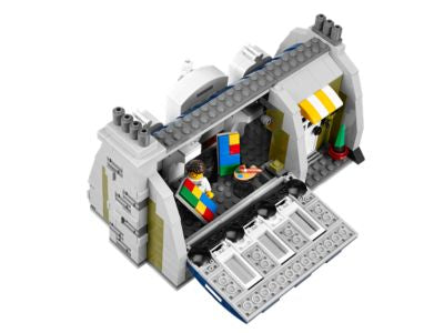 LGO 10243 Parisian Restaurant - Certified