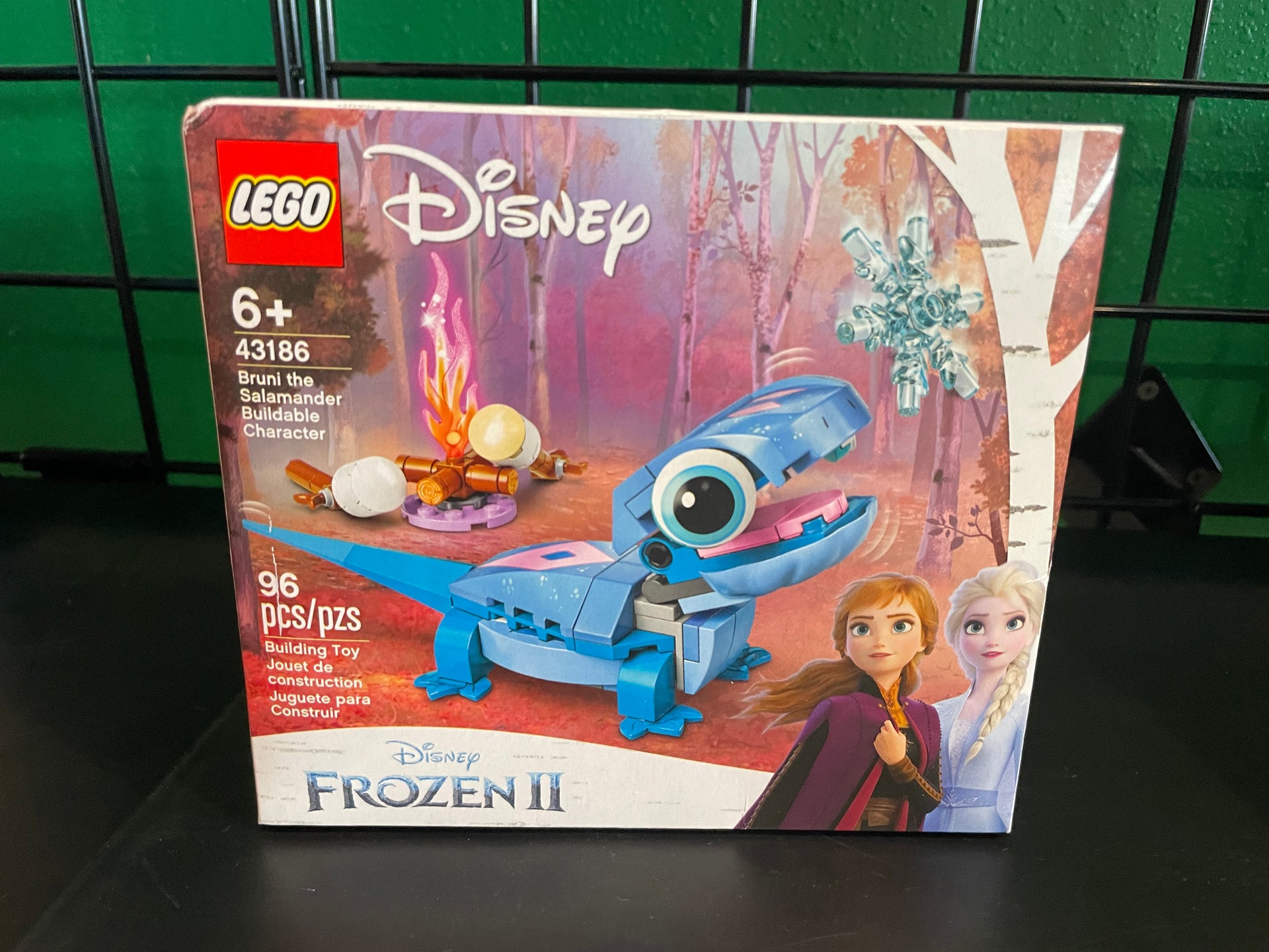 Lego 43186 Bruni Salamander Lego LEGO® Disney Frozen Bruni The - Main Image