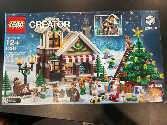 10249 LEGO Winter Toy Shop- Retired
