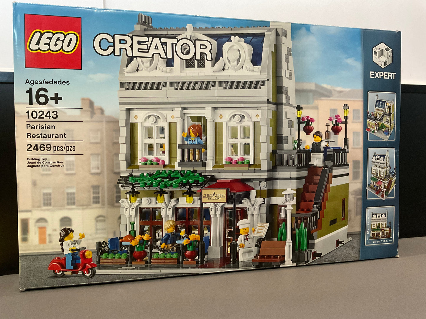 10243 LEGO Parisian Restaurant- Retired
