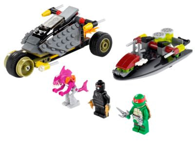 LEGO 79102 Stealth Shell in Pursuit - Retired