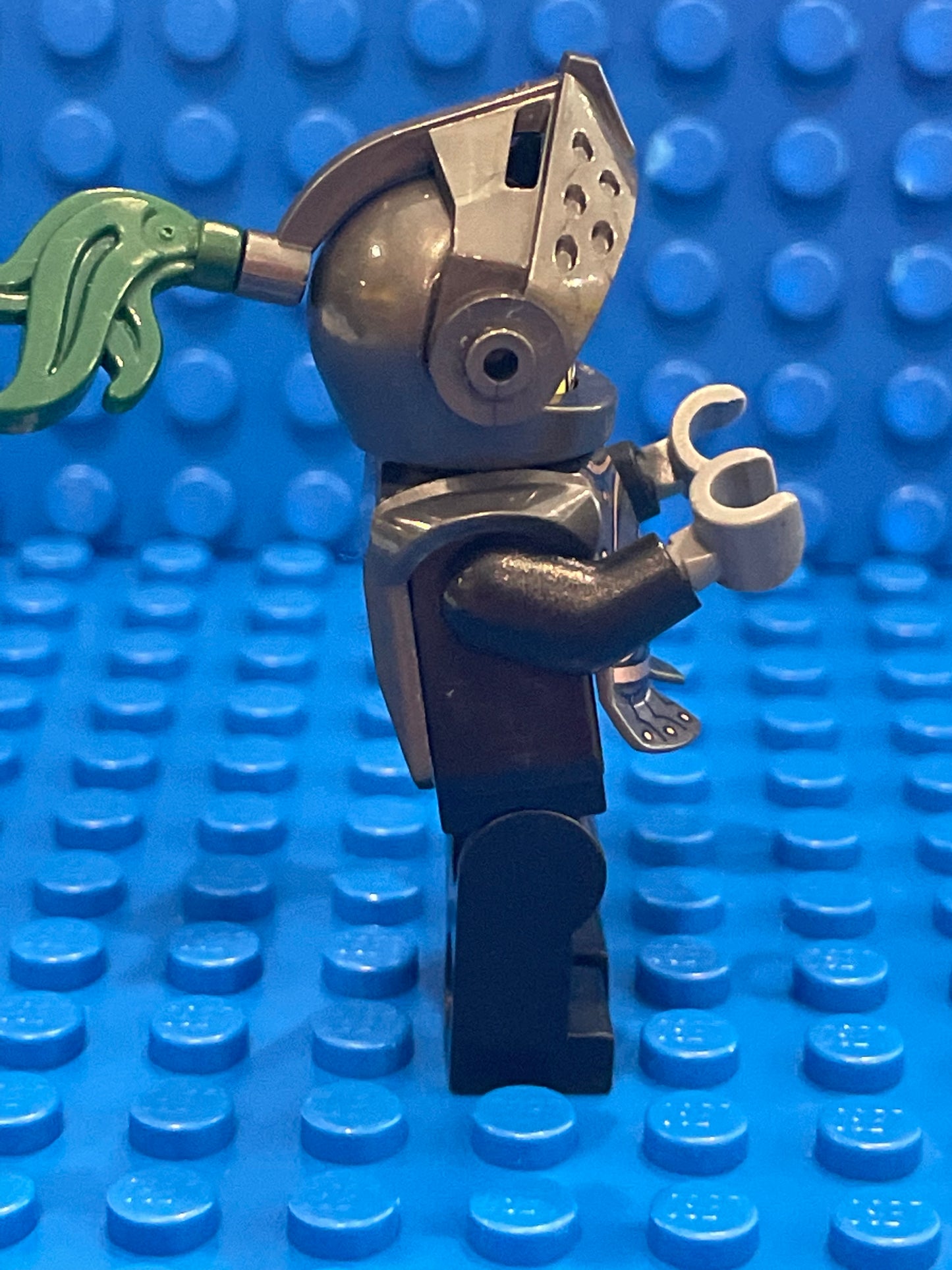 The LEGO Castle Dragon Knight Soldier minifig
