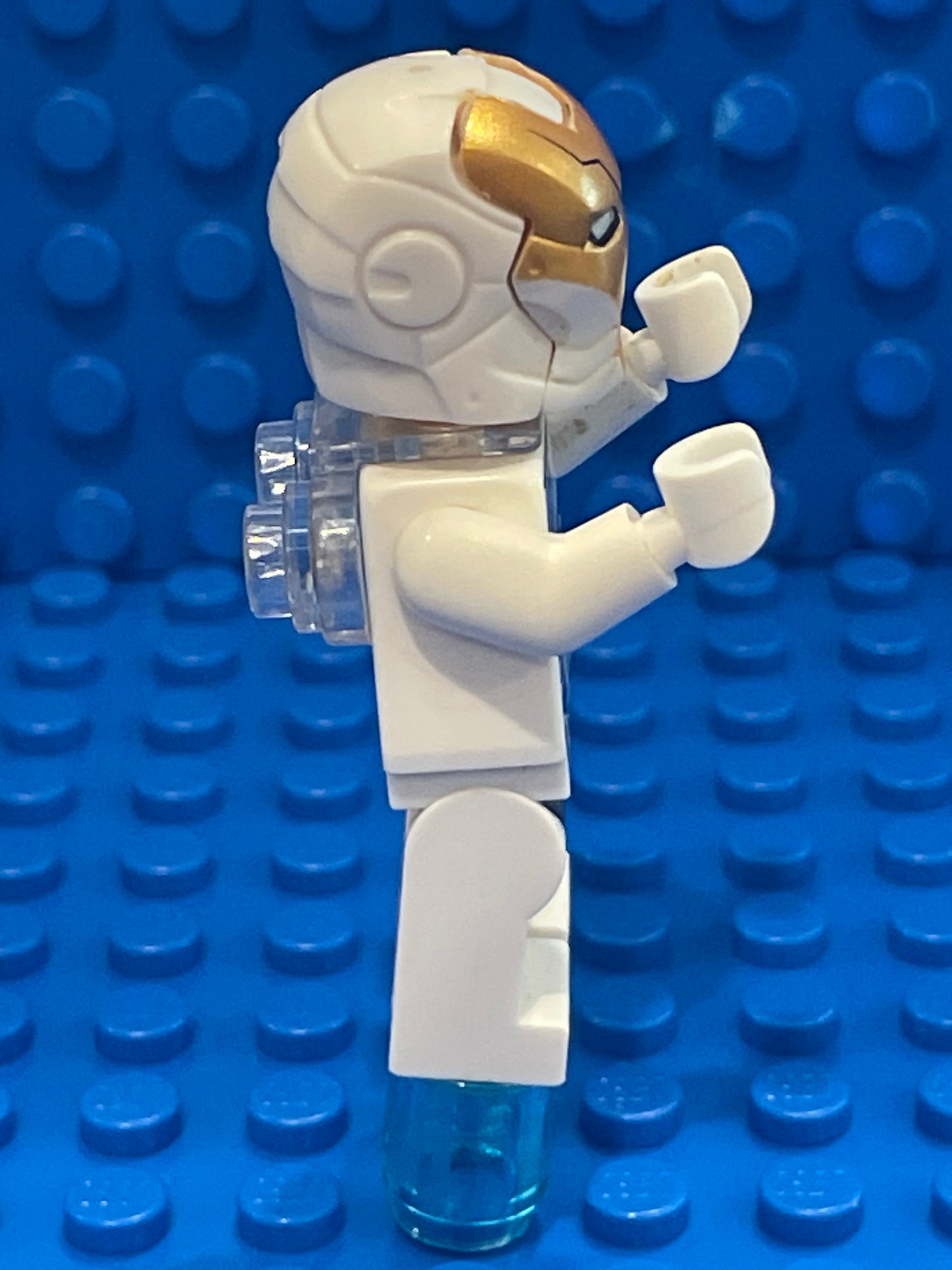 LEGO Marvel Super Heroes Space Iron Man minifig