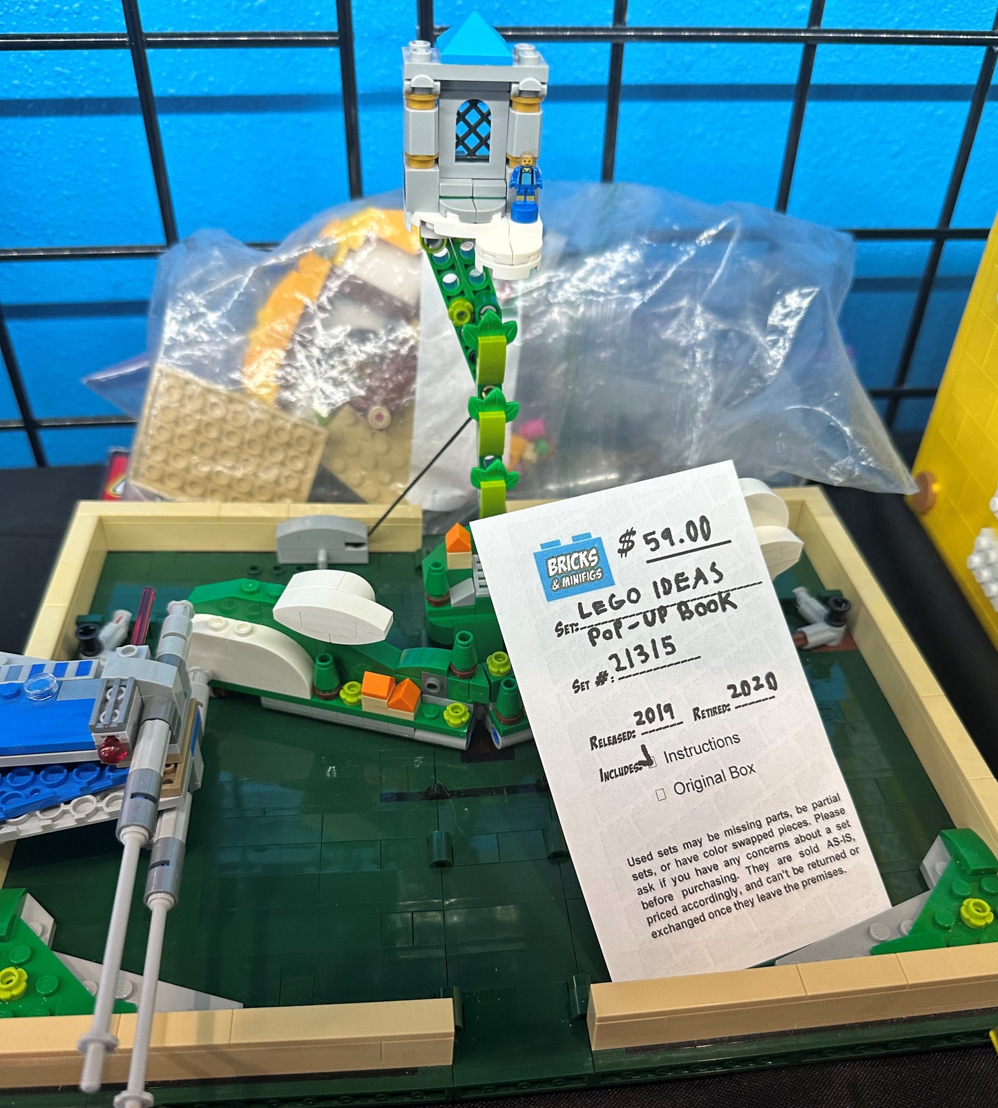 21315 Ideas: Pop-up Book - [Pre-Owned]