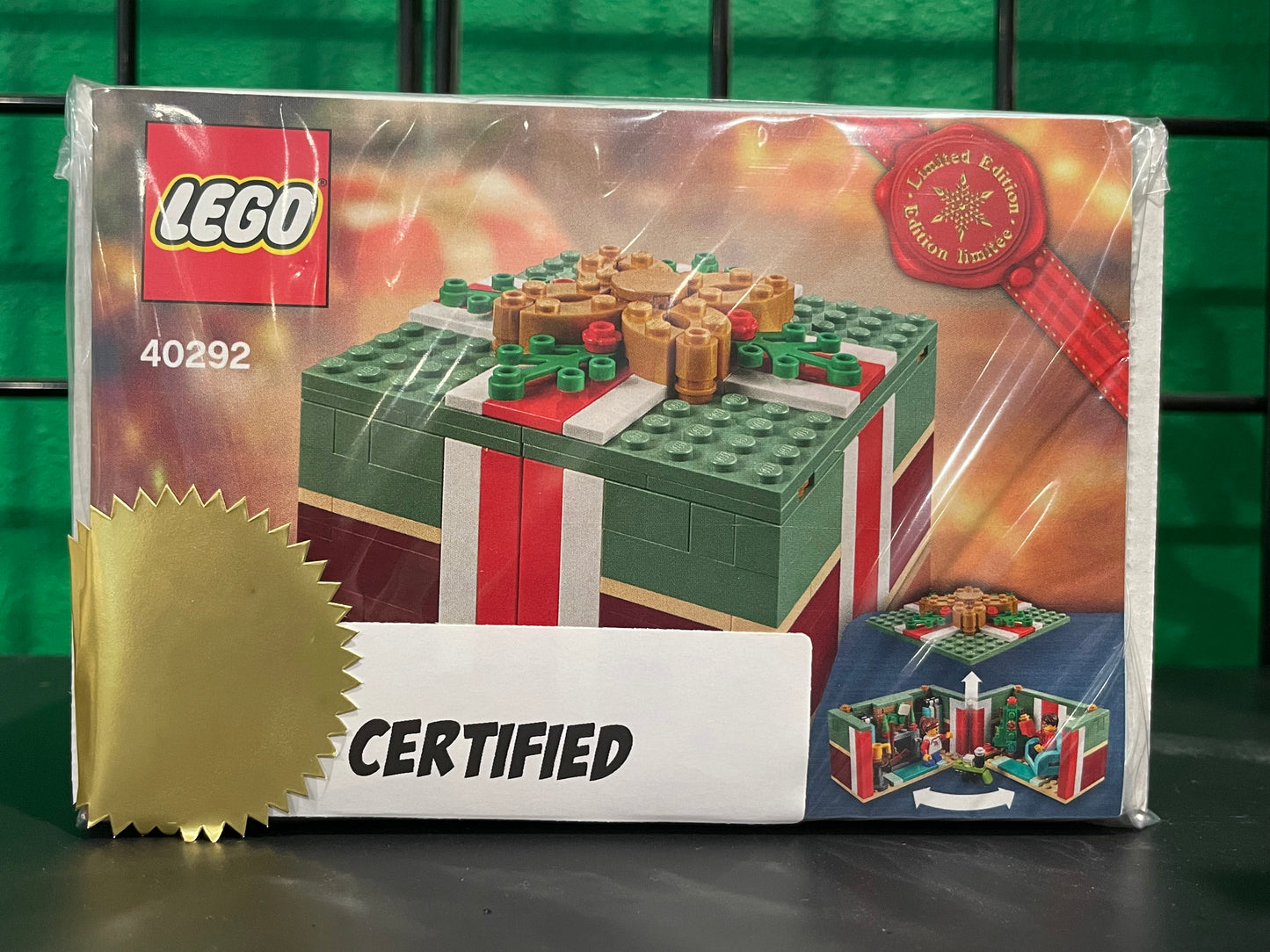 Christmas Gift Box [Certified]